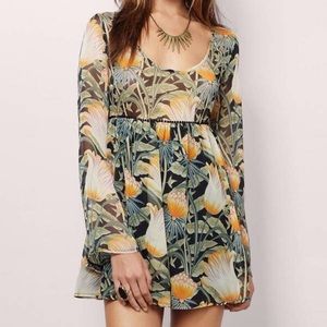TOBI floral long sleeve shift dress